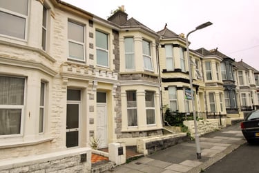 4 bed house, Glen Park Avenue, North Hill, Plymouth, PL46BA - Image 3